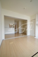  NORTH VILLAGE参番館