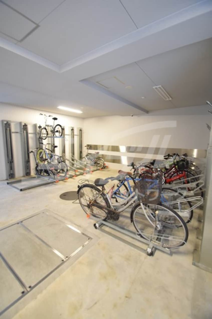  プレサンス北浜レガーロ