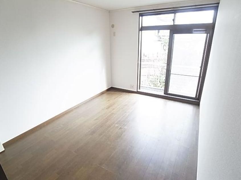  近鉄南大阪線/高田市駅 徒歩15分 1階 築32年