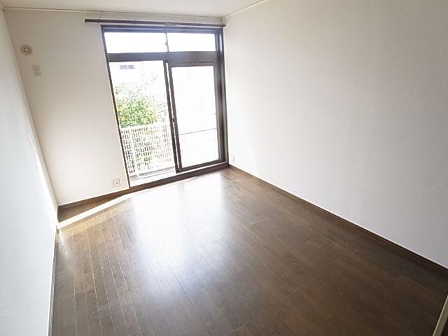  近鉄南大阪線/高田市駅 徒歩15分 1階 築32年