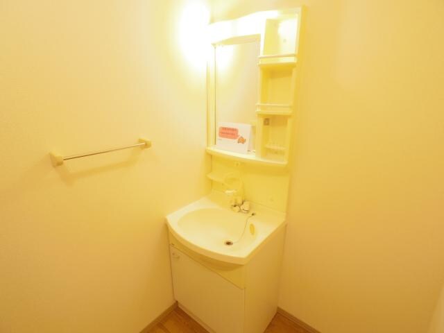  近鉄御所線/近鉄御所駅 徒歩11分 1階 築26年