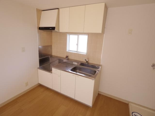  近鉄大阪線（近畿）/大和高田駅 徒歩18分 1階 築32年