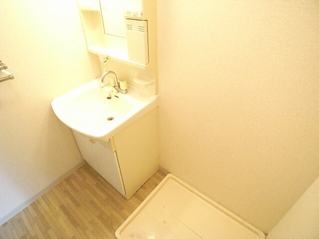  近鉄南大阪線/高田市駅 徒歩12分 1階 築28年