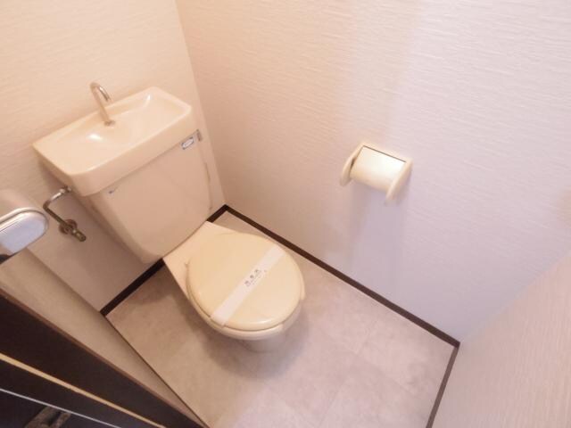  近鉄南大阪線/高田市駅 徒歩9分 2階 築35年