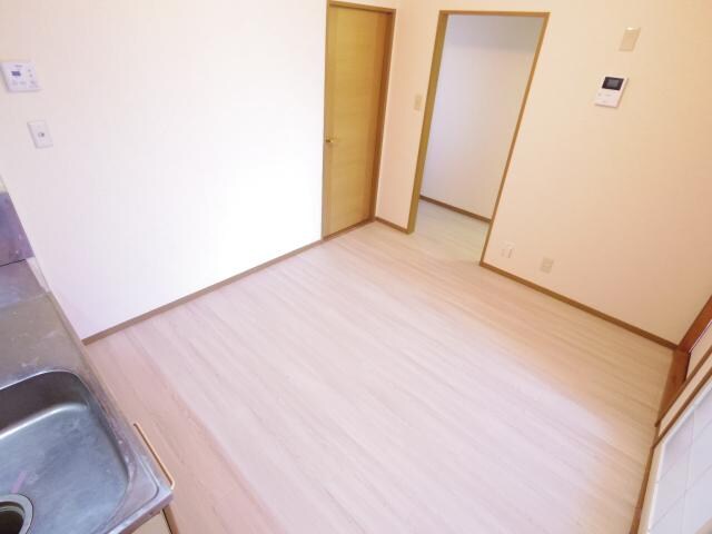  近鉄御所線/近鉄新庄駅 徒歩10分 1階 築29年