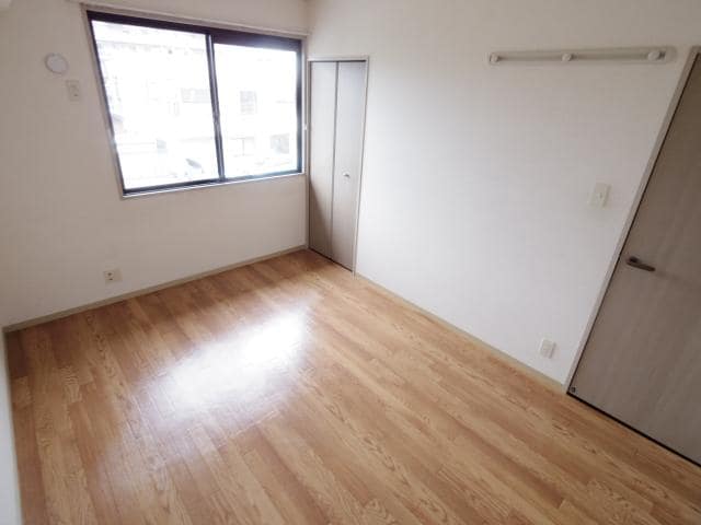  近鉄御所線/近鉄新庄駅 徒歩10分 2階 築25年