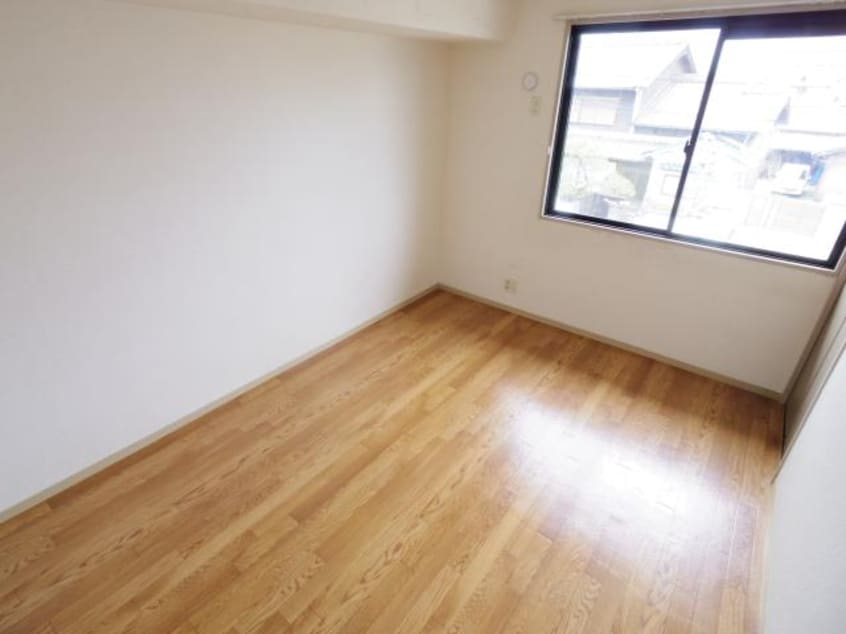  近鉄御所線/近鉄新庄駅 徒歩10分 2階 築25年