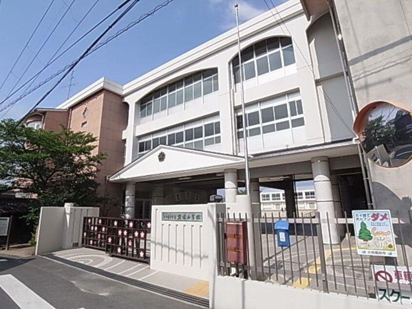 大和高田市立磐園小学校(小学校)まで1047m 近鉄大阪線（近畿）/大和高田駅 徒歩10分 1階 築29年