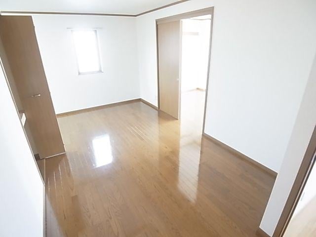  近鉄御所線/忍海駅 徒歩4分 1階 築22年