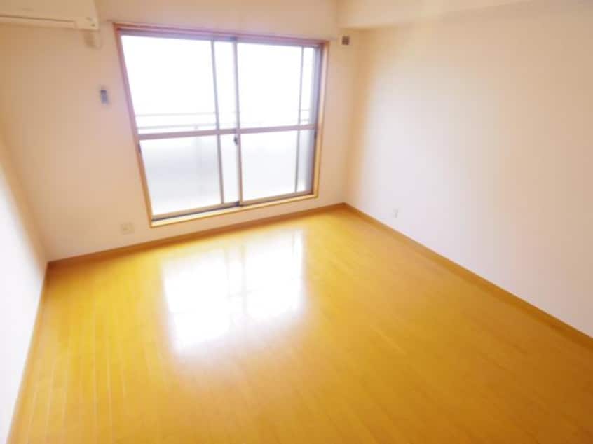  近鉄御所線/近鉄御所駅 徒歩8分 1階 築21年