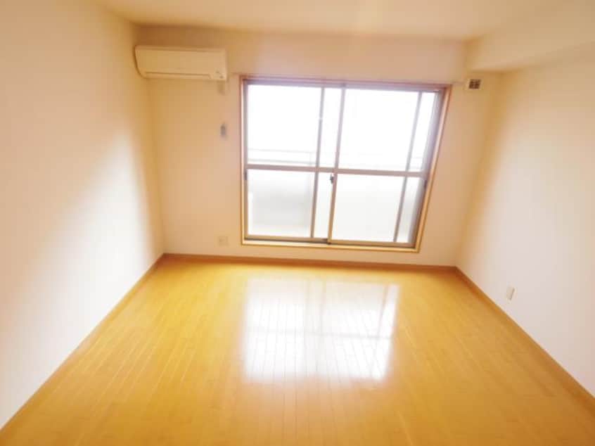  近鉄御所線/近鉄御所駅 徒歩8分 1階 築21年