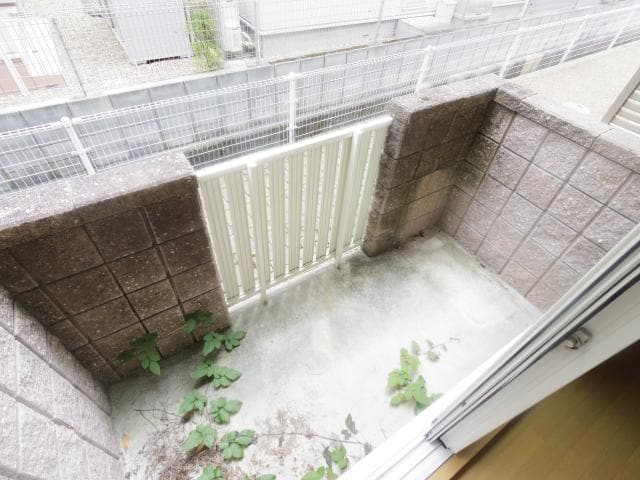  近鉄大阪線（近畿）/大和高田駅 バス10分疋相下車:停歩3分 1階 築20年