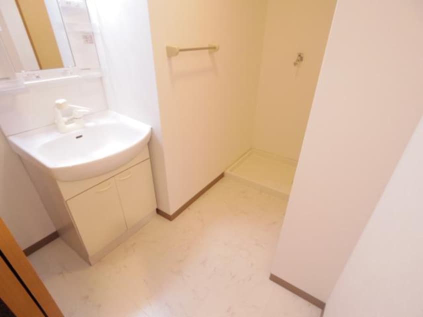  和歌山線/御所駅 徒歩13分 2階 築20年