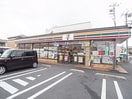 セブンイレブン大和高田今里町店(コンビニ)まで485m 和歌山線/高田駅 徒歩10分 1階 築19年