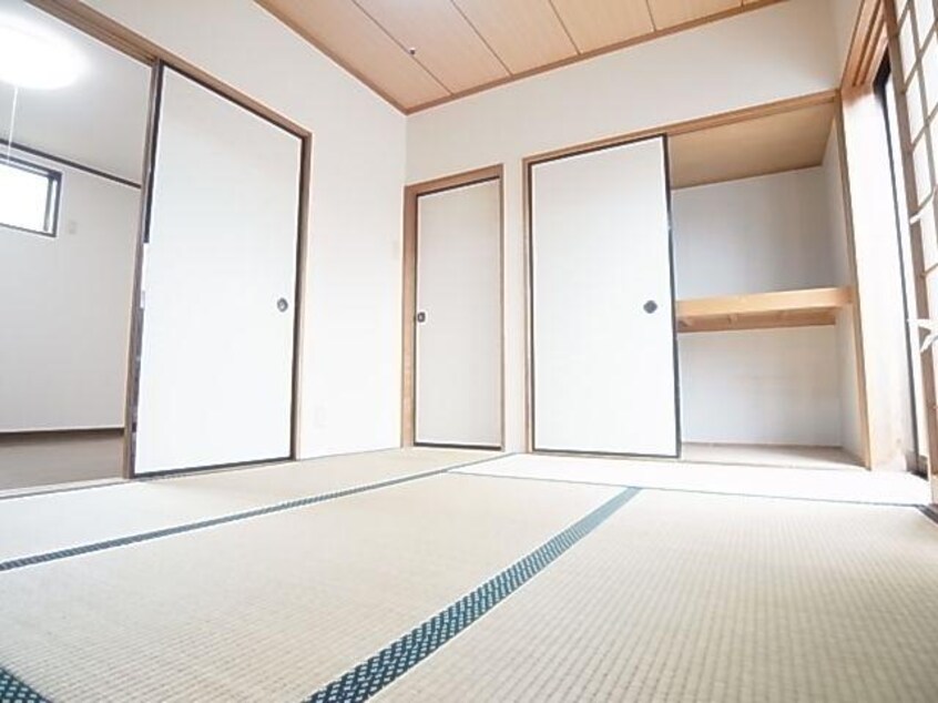  近鉄御所線/近鉄御所駅 徒歩12分 1-2階 築27年