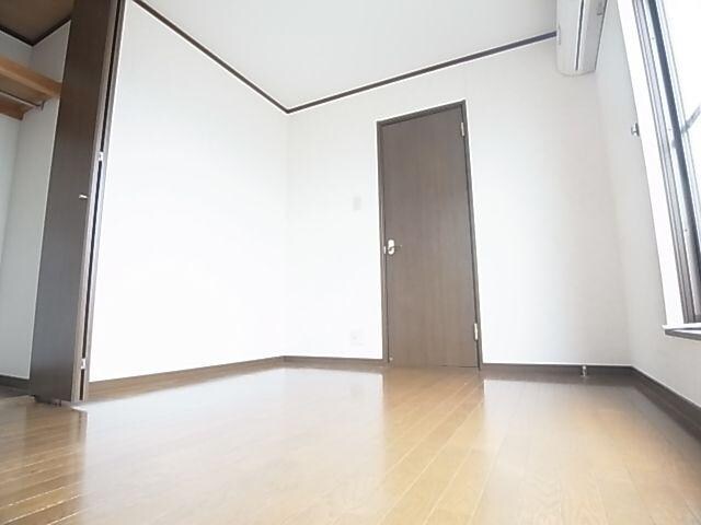  近鉄御所線/近鉄御所駅 徒歩12分 1-2階 築27年