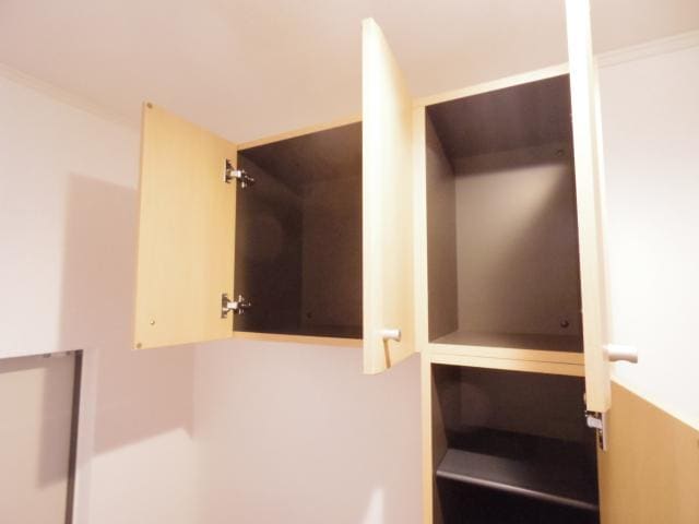  近鉄南大阪線/高田市駅 徒歩15分 1階 築18年