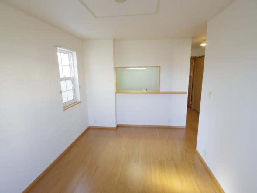  近鉄南大阪線/高田市駅 徒歩15分 1階 築18年