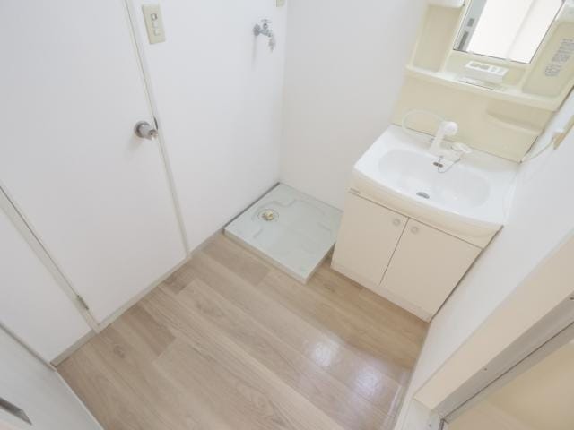  近鉄御所線/近鉄新庄駅 徒歩12分 1階 築34年