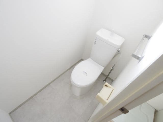  近鉄御所線/近鉄新庄駅 徒歩12分 1階 築34年