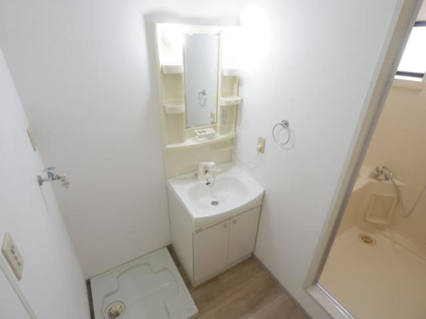  近鉄御所線/近鉄新庄駅 徒歩12分 1階 築34年