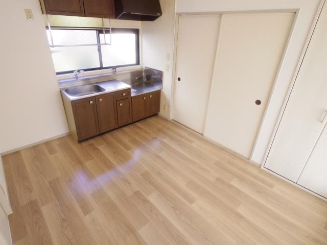  近鉄御所線/近鉄新庄駅 徒歩12分 1階 築34年