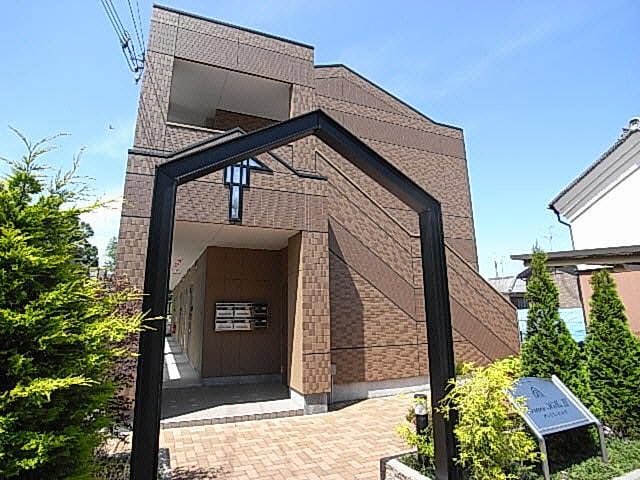  近鉄大阪線（近畿）/大和高田駅 バス11分広陵平尾下車:停歩3分 1階 築18年
