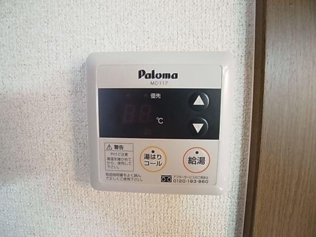  近鉄大阪線（近畿）/大和高田駅 バス11分広陵平尾下車:停歩3分 1階 築18年