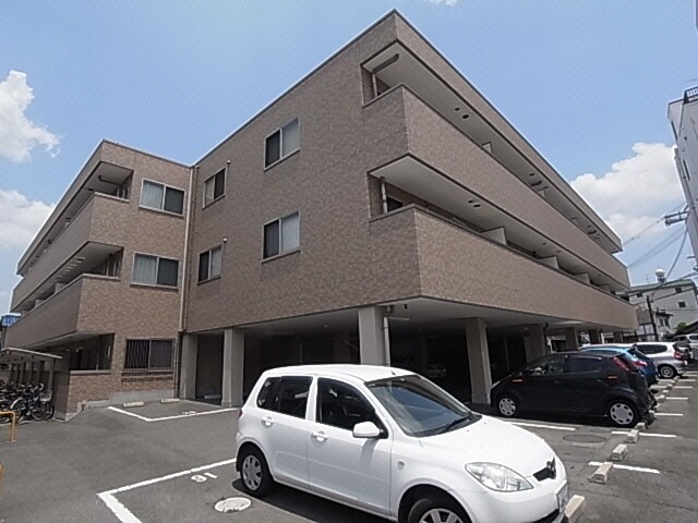  近鉄南大阪線/高田市駅 徒歩6分 3階 築17年