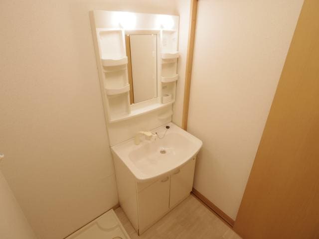  近鉄南大阪線/高田市駅 徒歩6分 3階 築17年