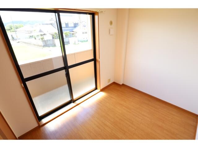  和歌山線/玉手駅 徒歩10分 2階 築18年