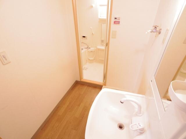  近鉄南大阪線/磐城駅 徒歩5分 1階 築18年