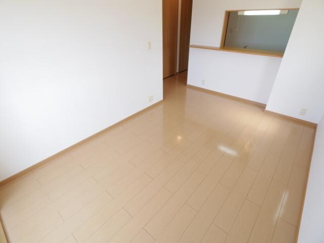  近鉄南大阪線/高田市駅 徒歩15分 1階 築17年