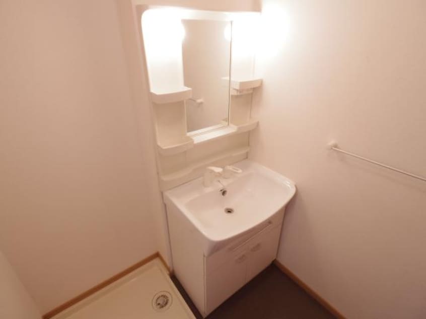  近鉄南大阪線/高田市駅 徒歩15分 1階 築17年