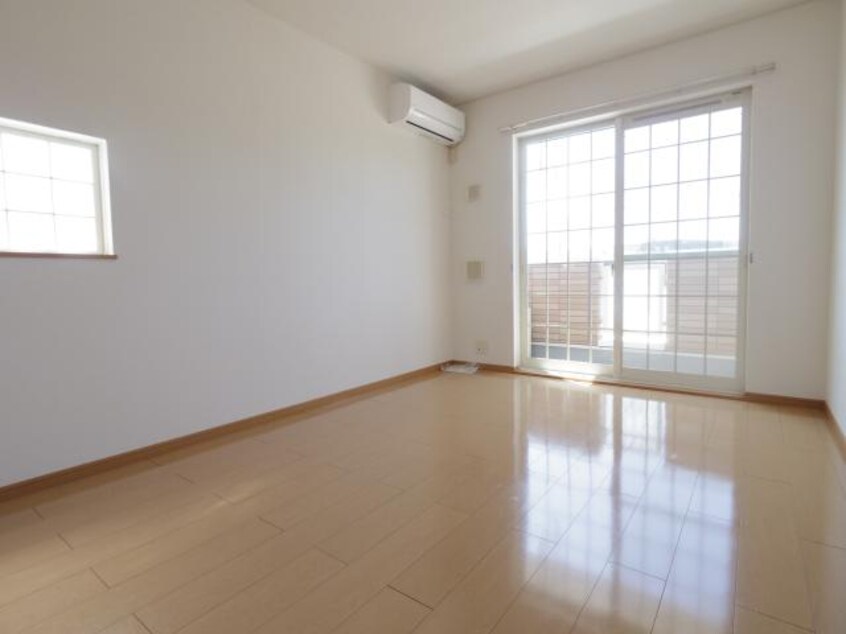  近鉄南大阪線/高田市駅 徒歩15分 1階 築17年