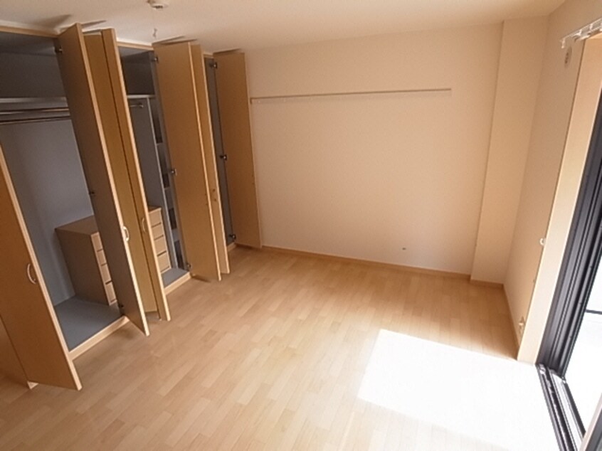  近鉄御所線/忍海駅 徒歩8分 1階 築17年