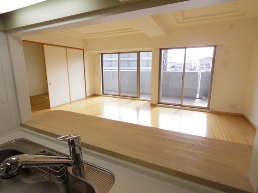  近鉄南大阪線/高田市駅 徒歩3分 2階 築16年