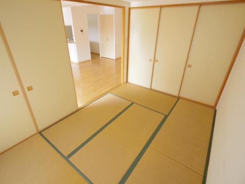  近鉄南大阪線/高田市駅 徒歩3分 2階 築16年