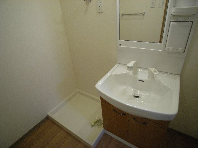  近鉄御所線/忍海駅 徒歩7分 2階 築16年