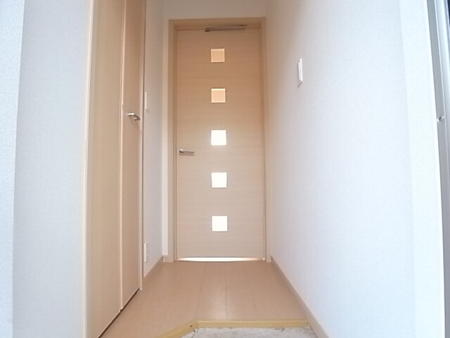  近鉄南大阪線/高田市駅 徒歩6分 2階 築15年