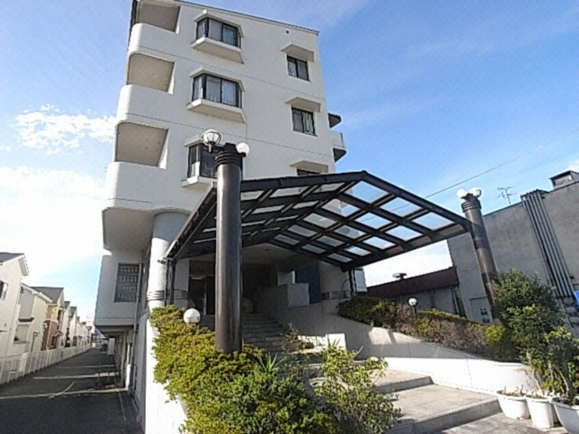  近鉄南大阪線/高田市駅 徒歩6分 2階 築35年