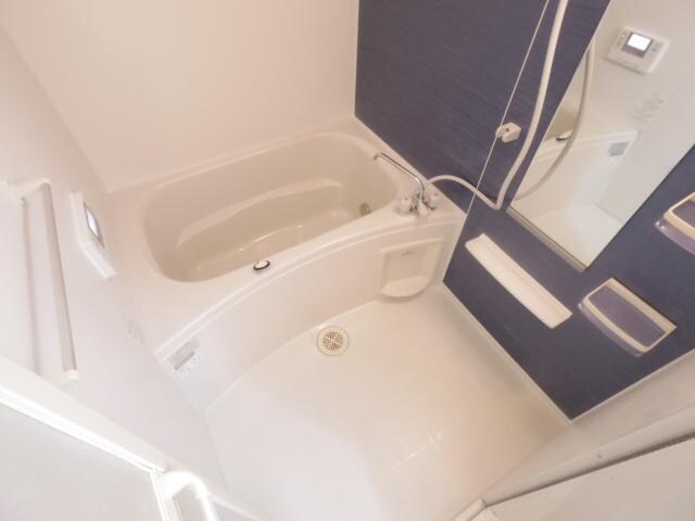  近鉄南大阪線/高田市駅 徒歩14分 2階 築13年