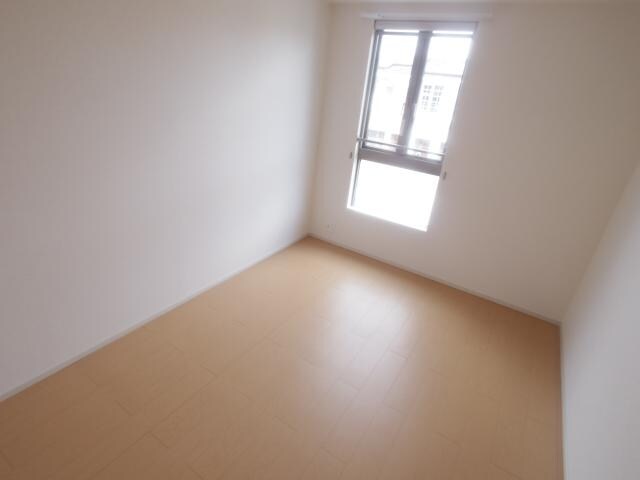  近鉄南大阪線/高田市駅 徒歩14分 2階 築13年