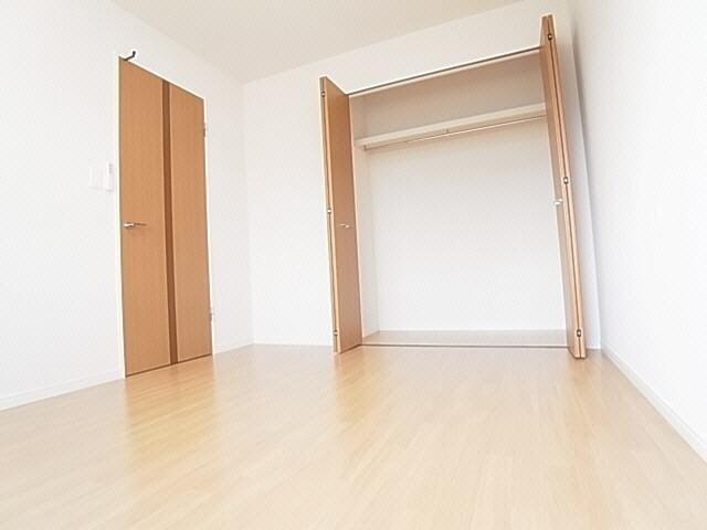  近鉄田原本線/箸尾駅 徒歩15分 1階 築13年