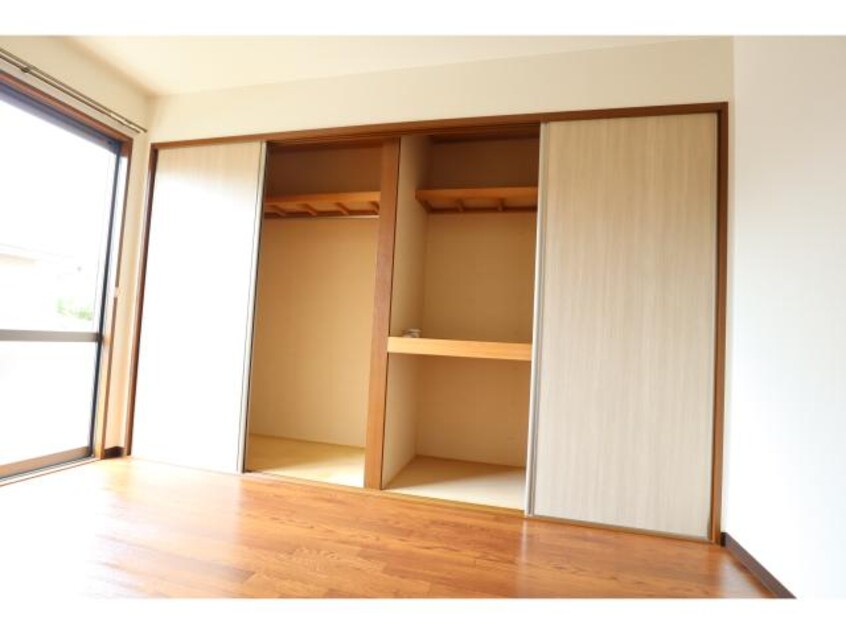  近鉄大阪線（近畿）/大和高田駅 バス20分広陵中下車:停歩5分 1階 築25年