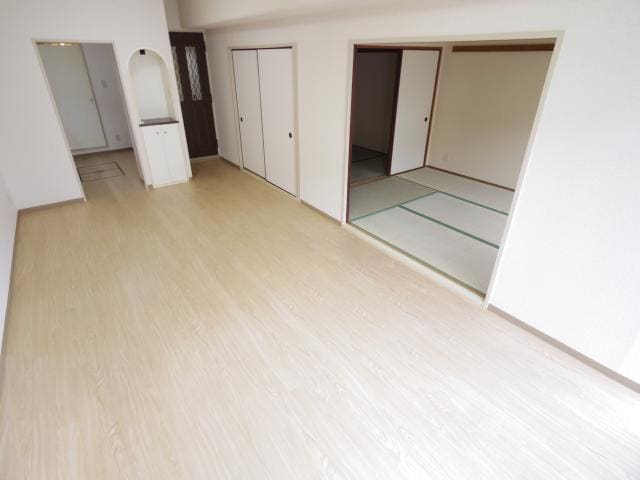  近鉄南大阪線/尺土駅 徒歩9分 1階 築37年