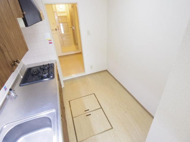  近鉄南大阪線/尺土駅 徒歩9分 1階 築37年