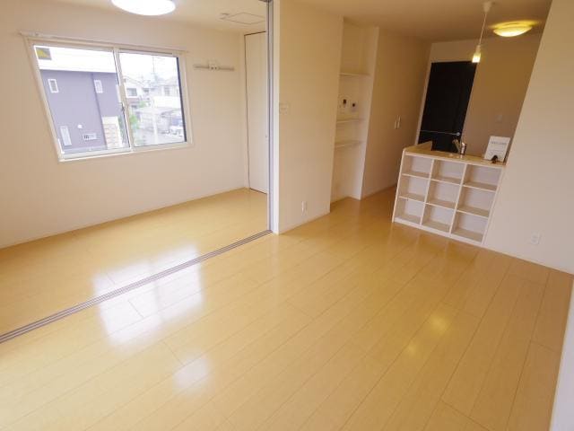  近鉄大阪線（近畿）/築山駅 バス7分赤部下車:停歩2分 2階 築11年