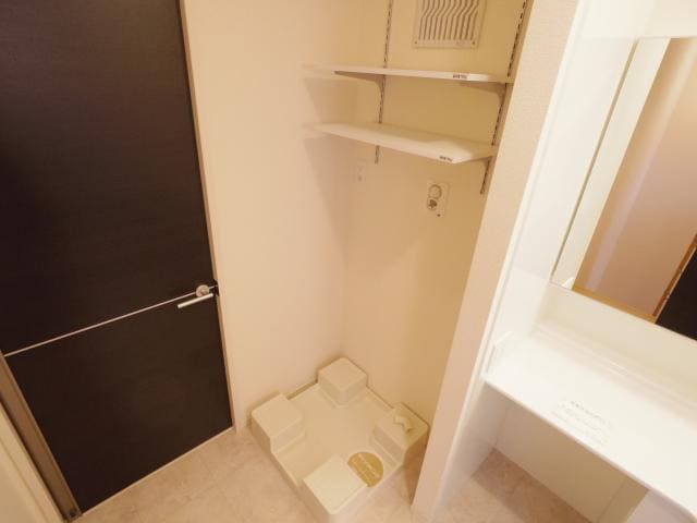  近鉄大阪線（近畿）/築山駅 バス7分赤部下車:停歩2分 2階 築11年