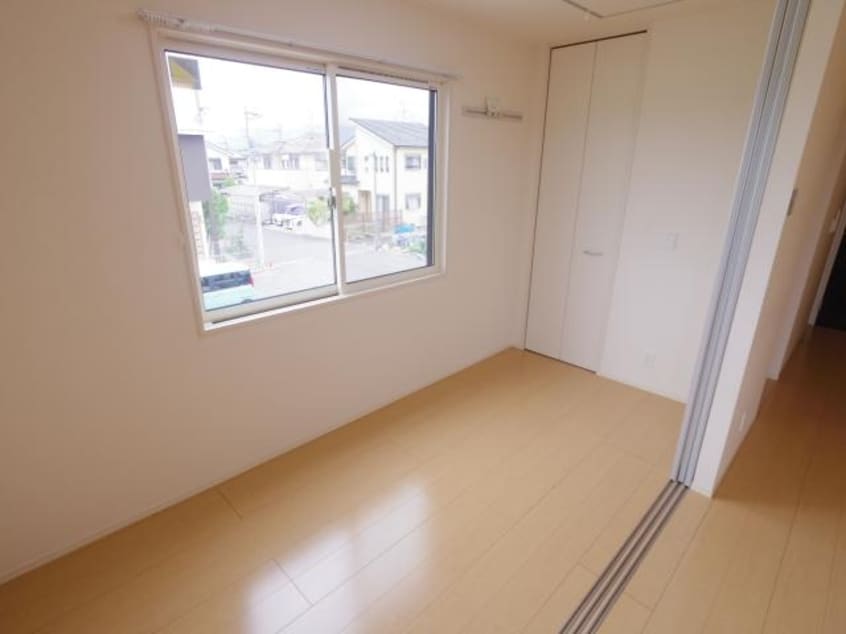  近鉄大阪線（近畿）/築山駅 バス7分赤部下車:停歩2分 2階 築11年